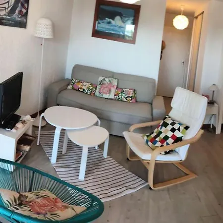 Tartane - Jolie T2 Bis 6 Couchages Vue Mae-9674 * Six-Fours-les-Plages